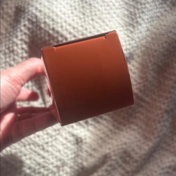 ✨ MARTY SUPREME RARE! FULL Box of ping pong balls from NYC movie premiere! ✨ - Picture 11 of 11